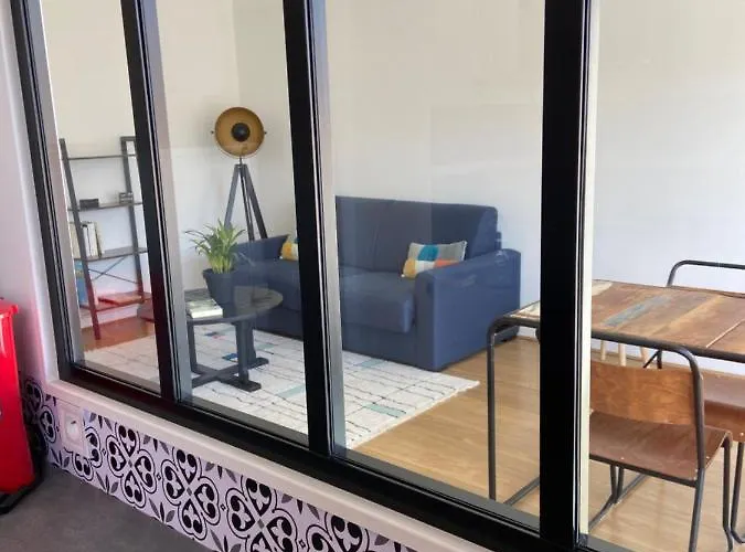 Centre-ville Au Calme Grand T2 Avec Terrasse * ラ・ロシェル